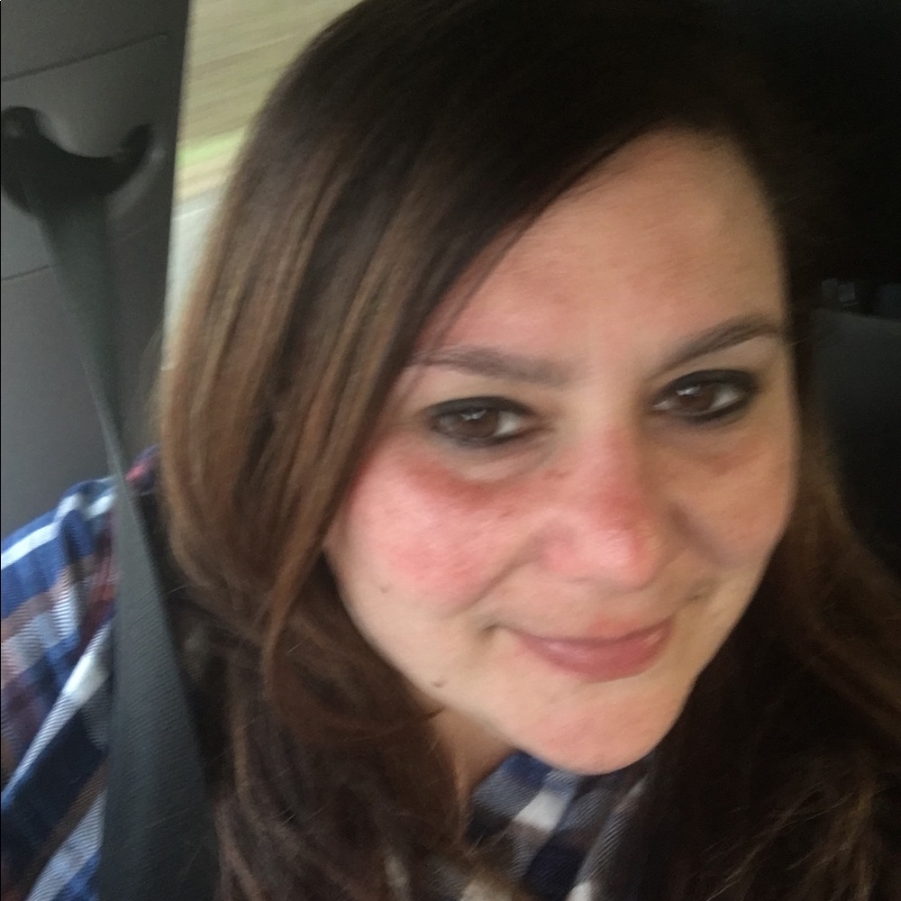 Meet your Posher, Vanessa